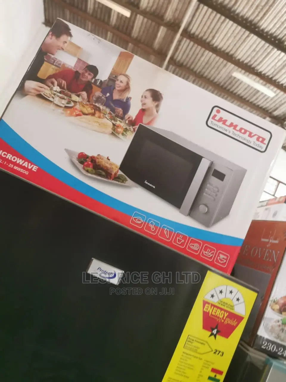 Powerful Innova Microwave 25L