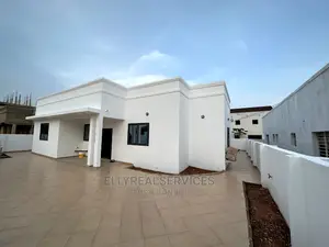 3bdrm House in Elly Real Estate, Ashaley Botwe for sale