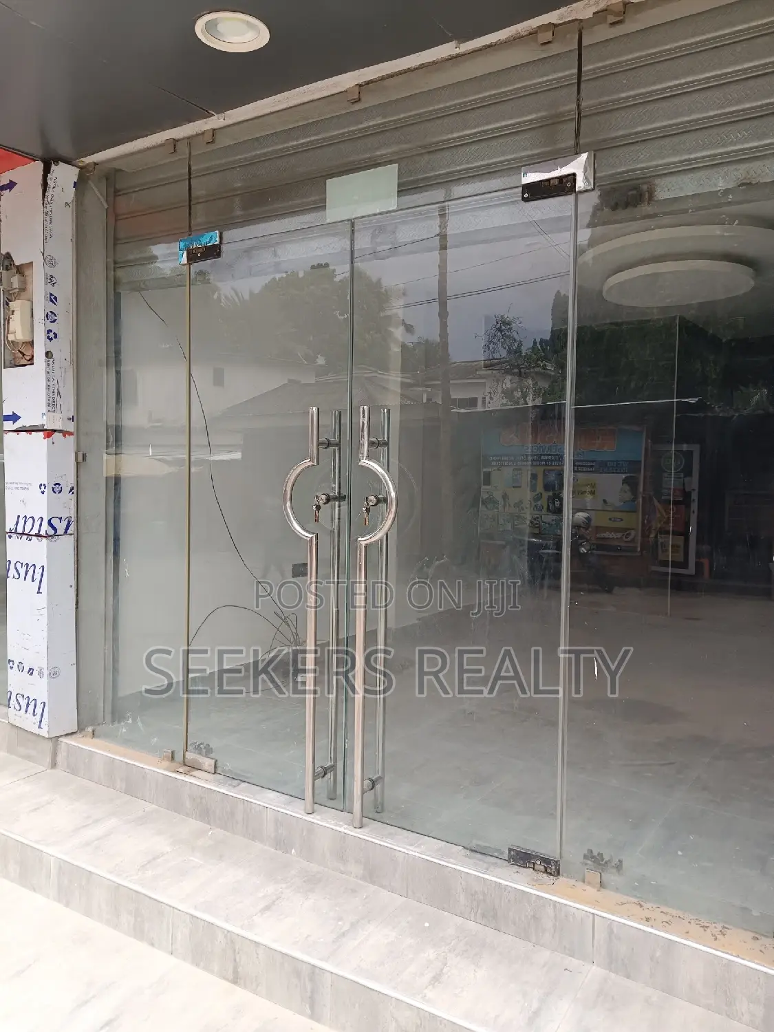 A Single Shop for Rent at Osu Oxford Street