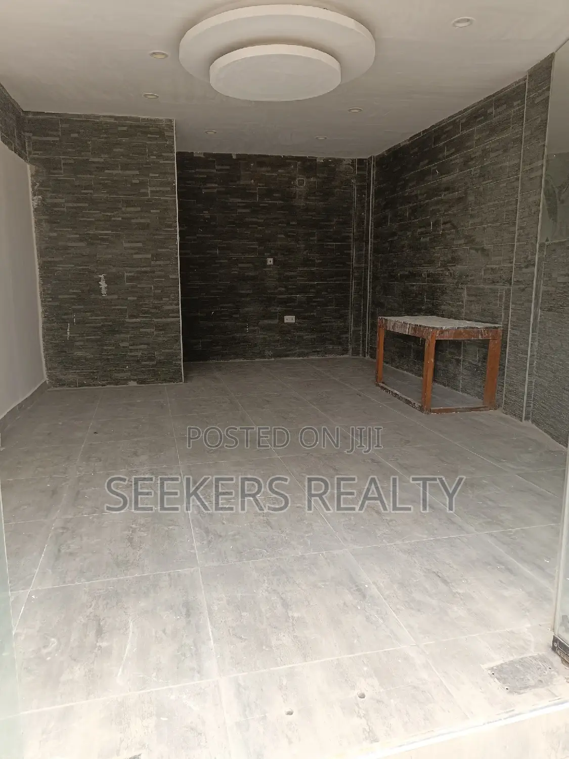 A Single Shop for Rent at Osu Oxford Street