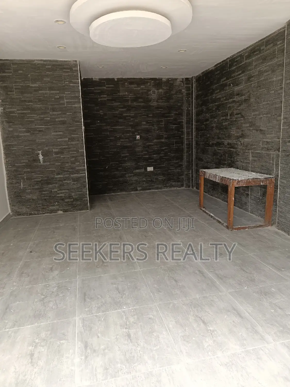 A Single Shop for Rent at Osu Oxford Street