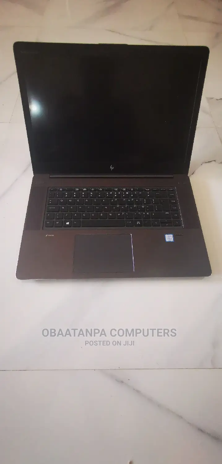 Laptop HP ZBook Studio G4 8GB Intel Core I7 SSD 256GB