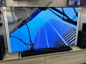 Perfect and Elegant Design Samsung UHD 65AU8000 Tv