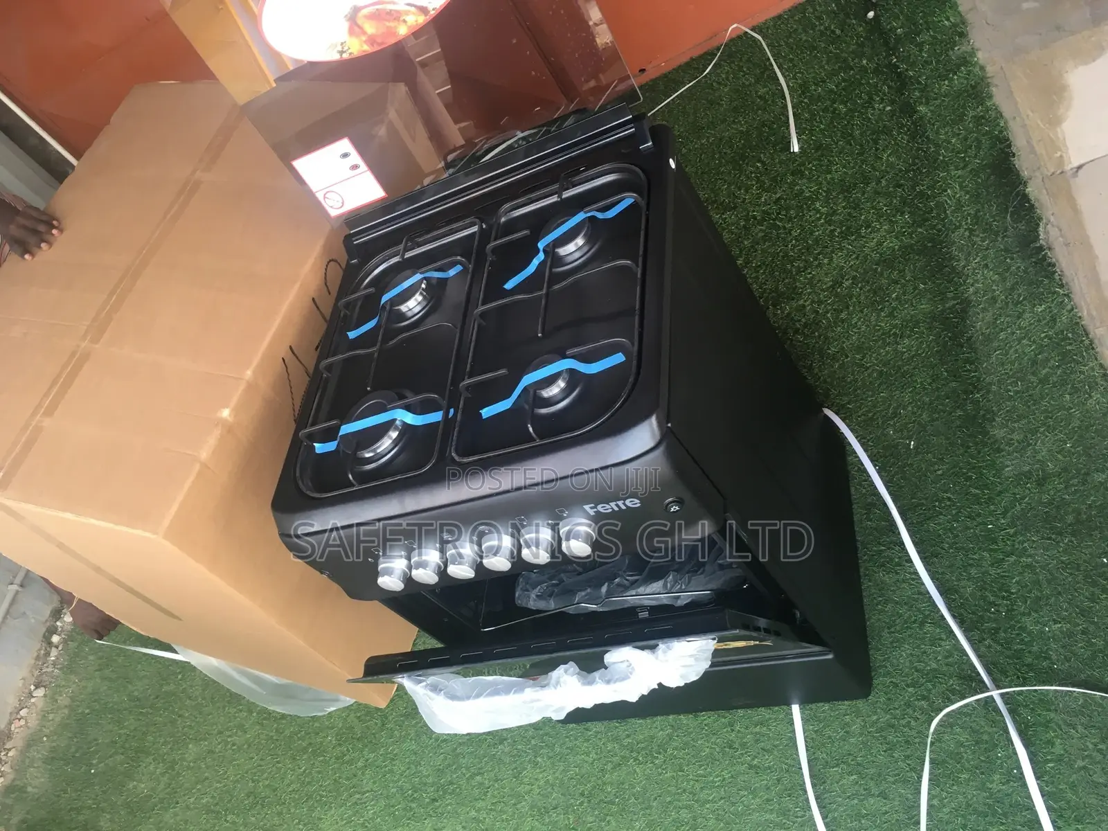 Black Ferre 4BURNER Gas Oven With Grill