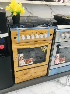 Light Wooden 4 Gas Burner, Auto Ignition, Oven and Rotisseri