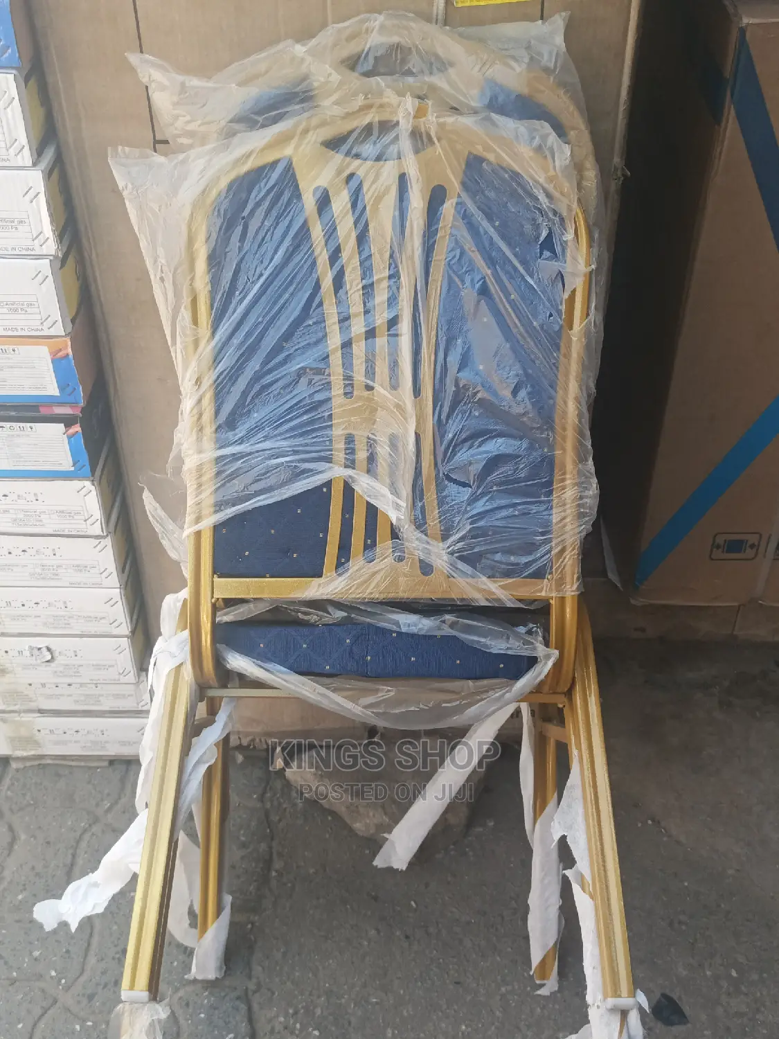 Banquet Chairs With Metal Support