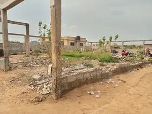 70×100 Plot for Sale