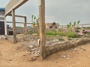 70×100 Plot for Sale