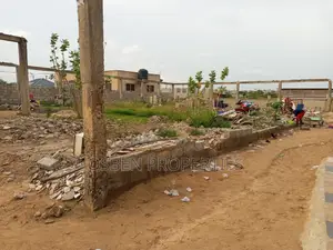 70×100 Plot for Sale