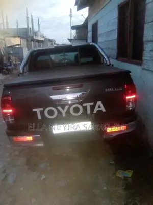 Toyota Hilux Rental Services