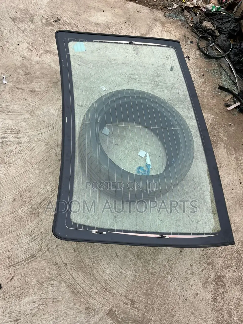 Toyota Corolla  Back Glass 2014 2015 2016 2017 2018