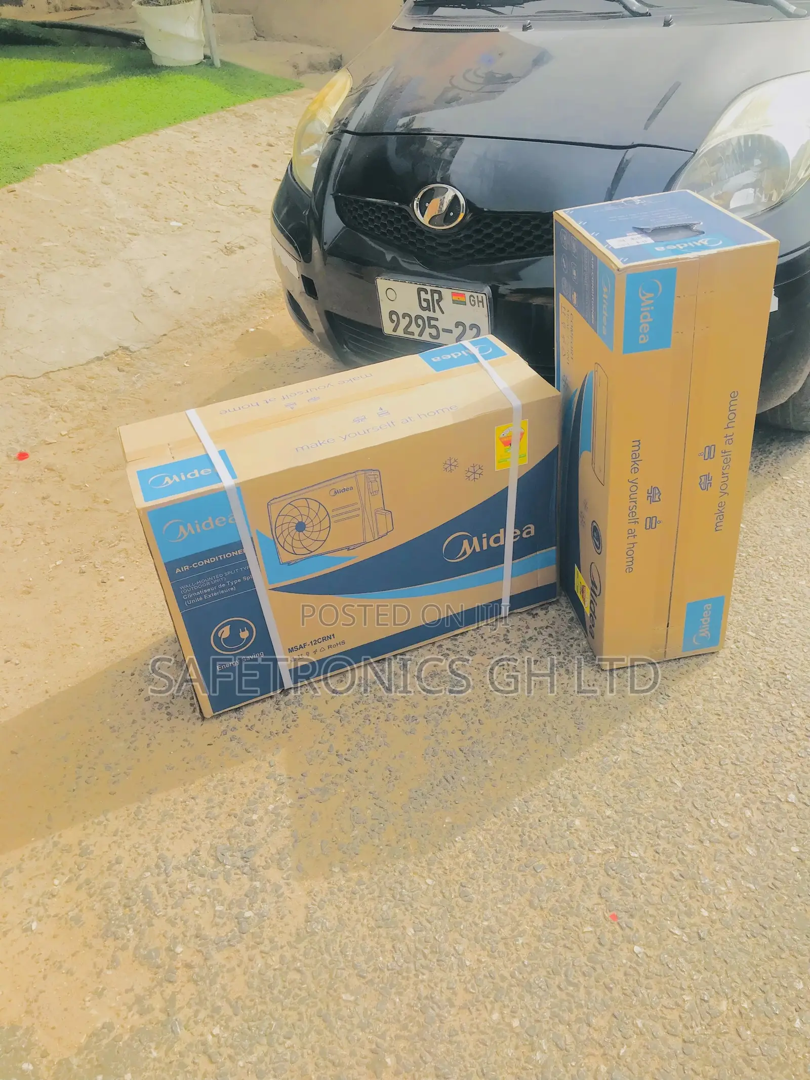 Midea 1.5 HP Split Air Conditioner R22
