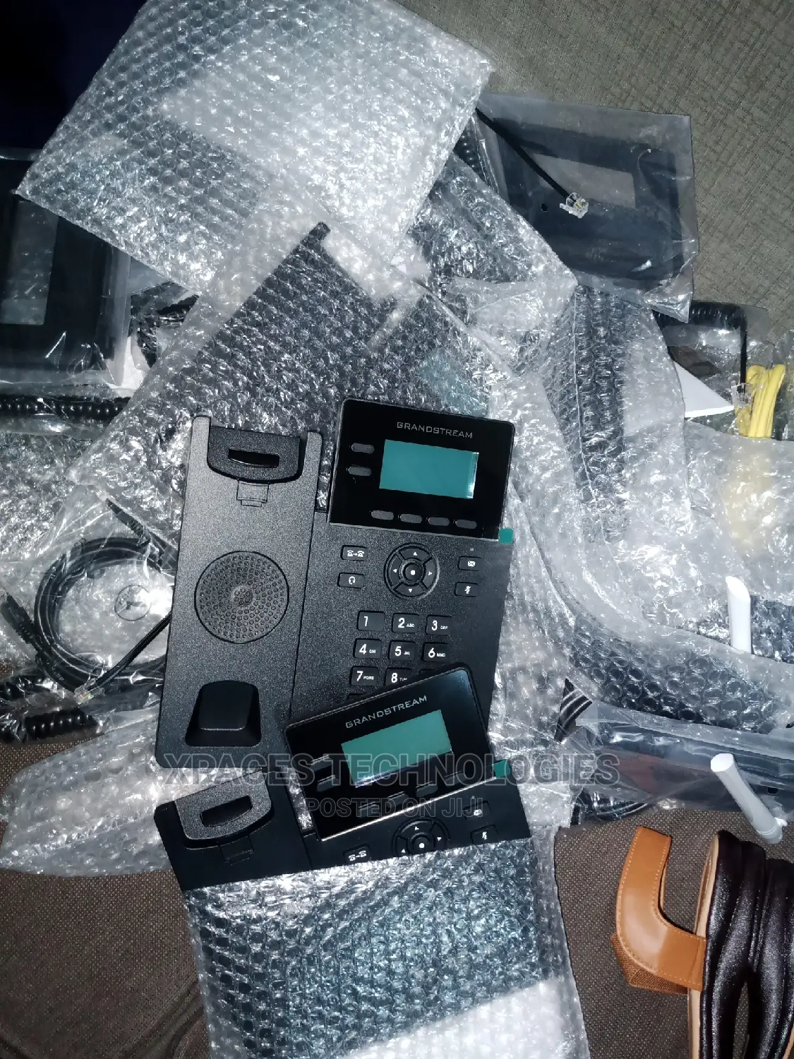 GRANDSTREAM GRP2602 2-Line Poe Carrier Grade Ip Phone