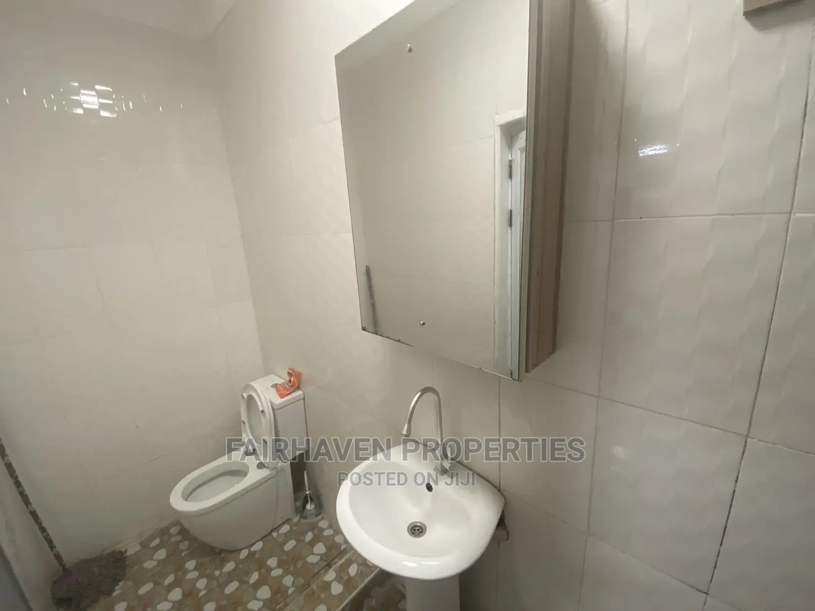 Mini Flat in Labadi for rent