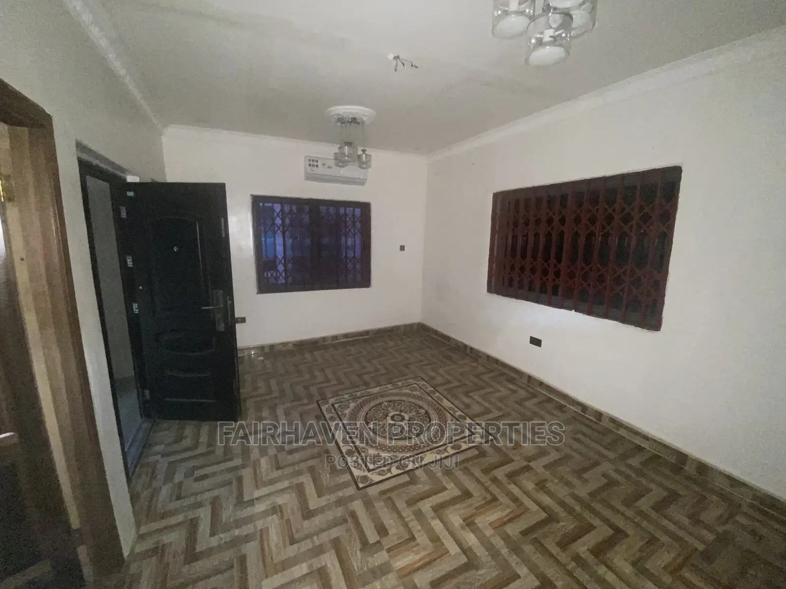 Mini Flat in Labadi for rent