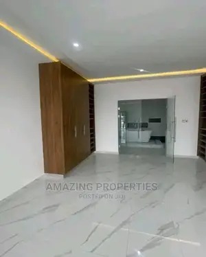 4bdrm House in East Legon for Sale
