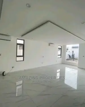 4bdrm House in East Legon for Sale