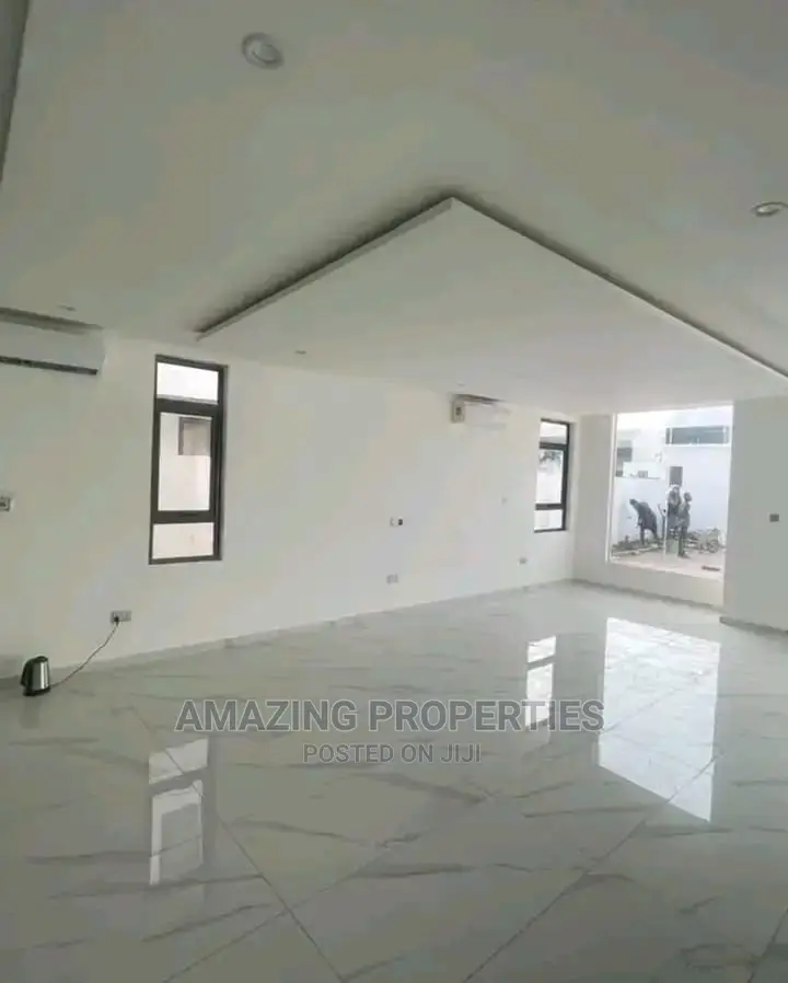 4bdrm House in East Legon for Sale