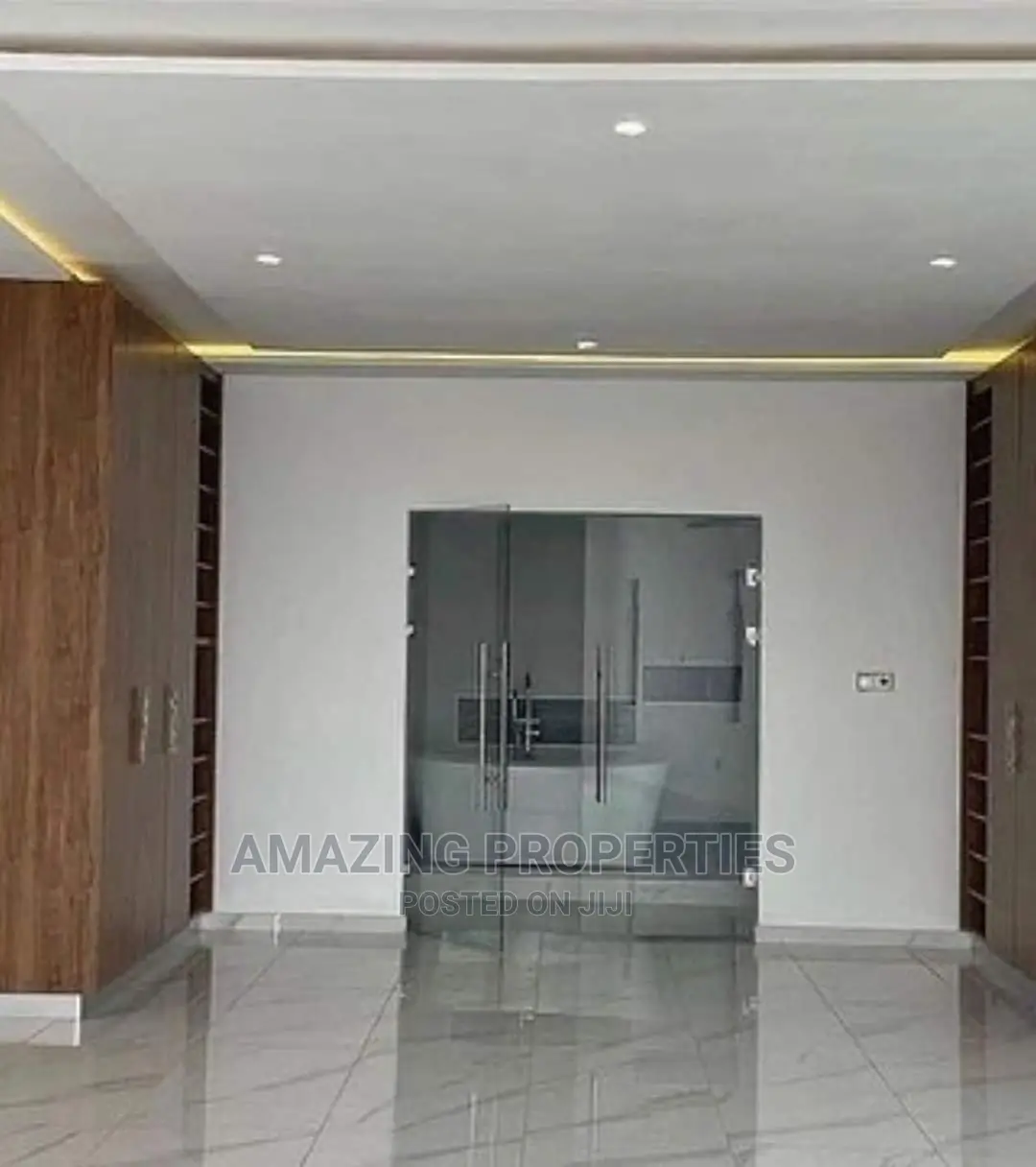 4bdrm House in East Legon for Sale
