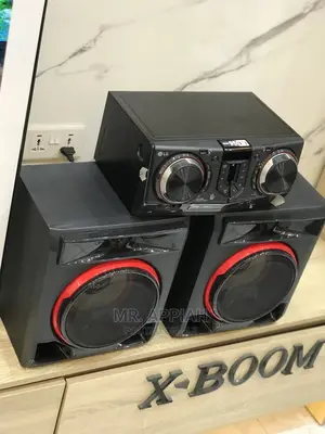 LG Cl98 X-Boom
