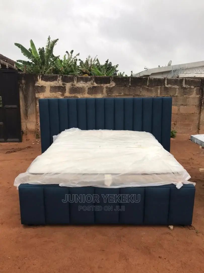 Double Bed With Mattress