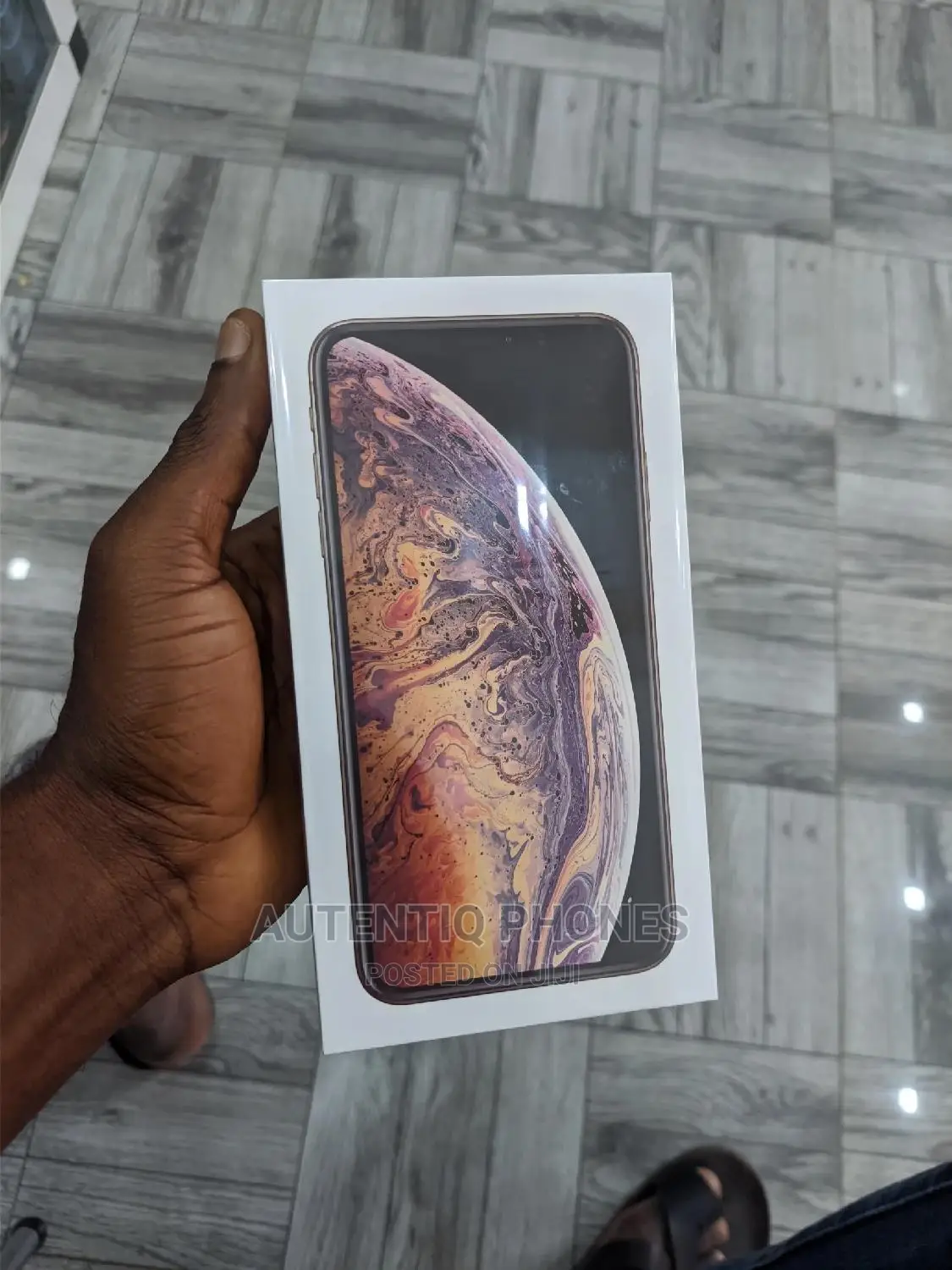New Apple iPhone XS Max 256 GB Gold