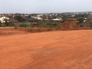 6bdrm House in Santasi Darko, Kumasi Metropolitan for Sale