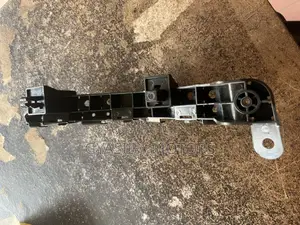 CRV 2017-2021 Fender Lock