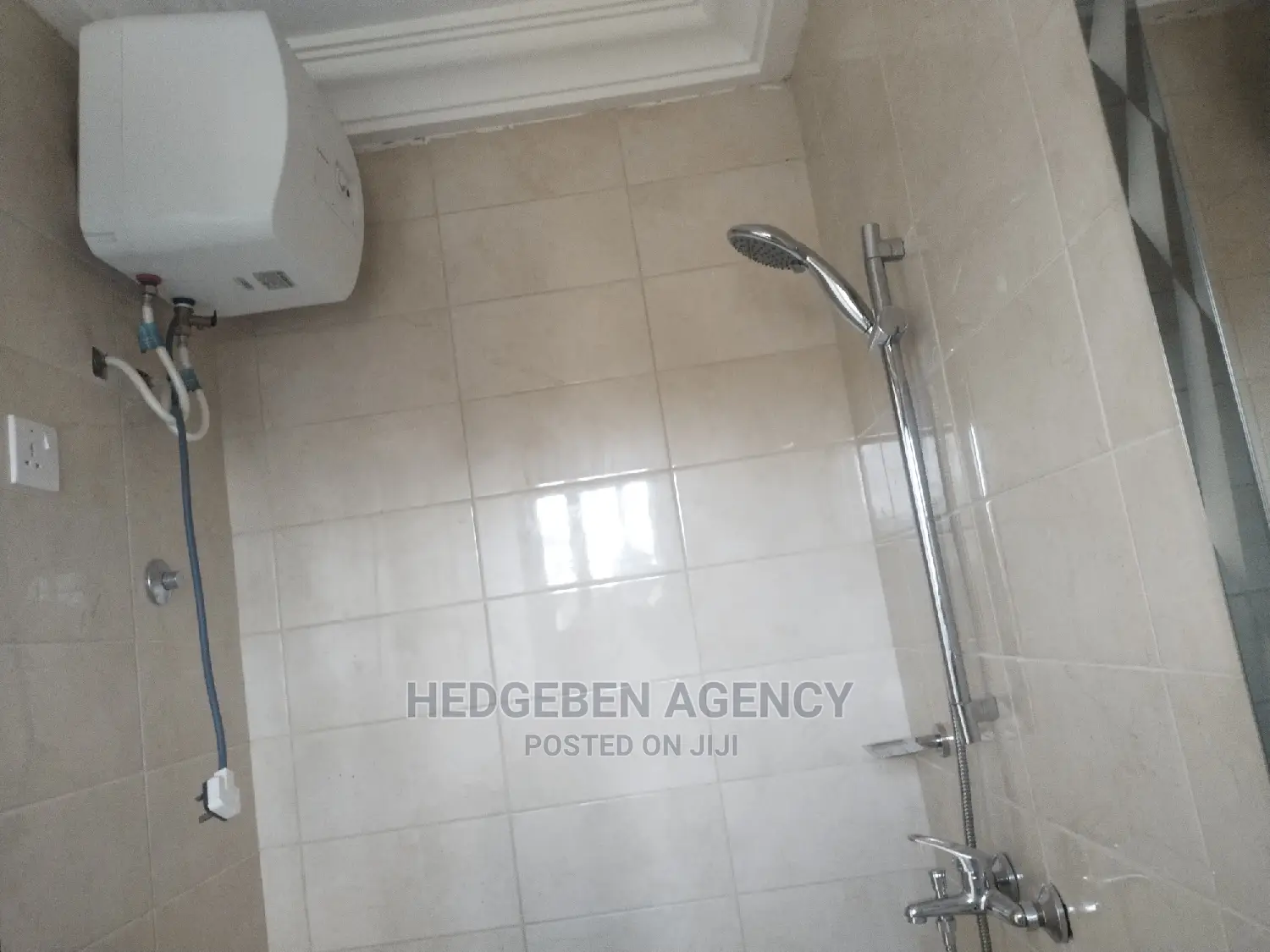 2bdrm Apartment in Dansoman for rent