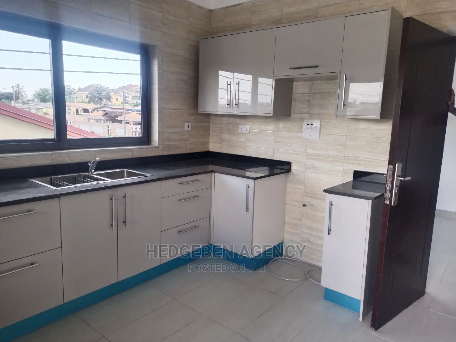 2bdrm Apartment in Dansoman for rent