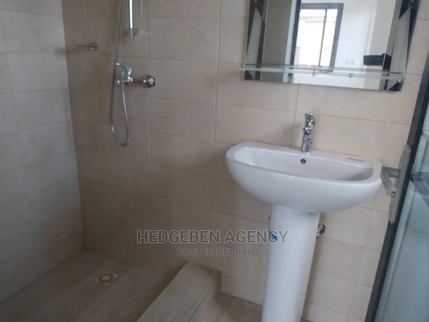 2bdrm Apartment in Dansoman for rent