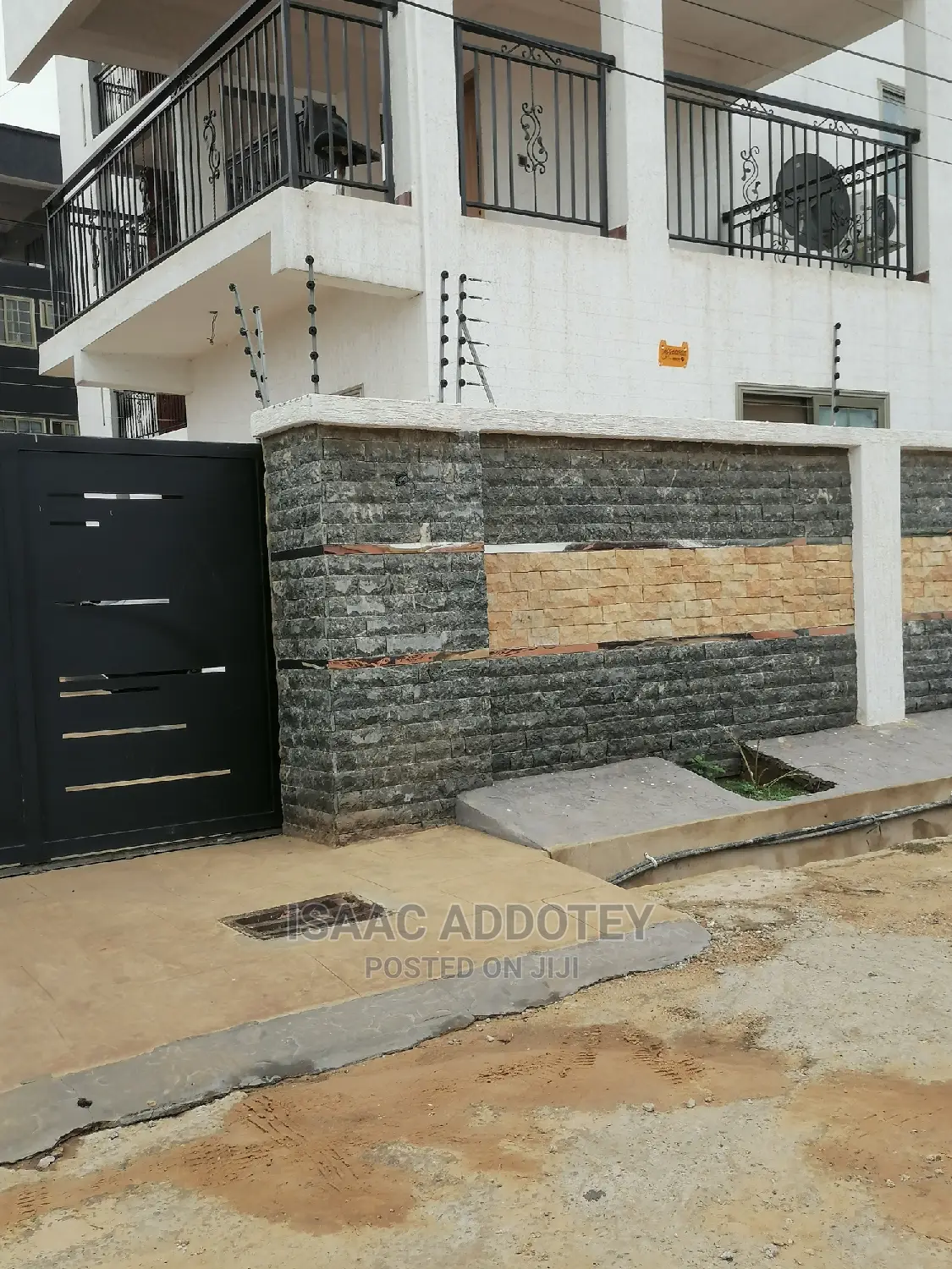 2bdrm Apartment in Tsaado Roundabout, Spintex for rent