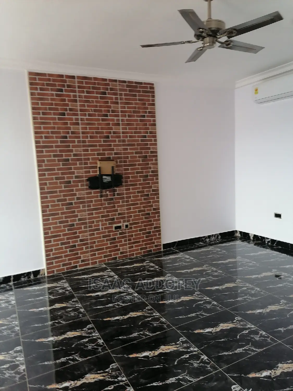 2bdrm Apartment in Tsaado Roundabout, Spintex for rent