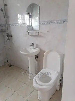 2bdrm Apartment in Tsaado Roundabout, Spintex for rent