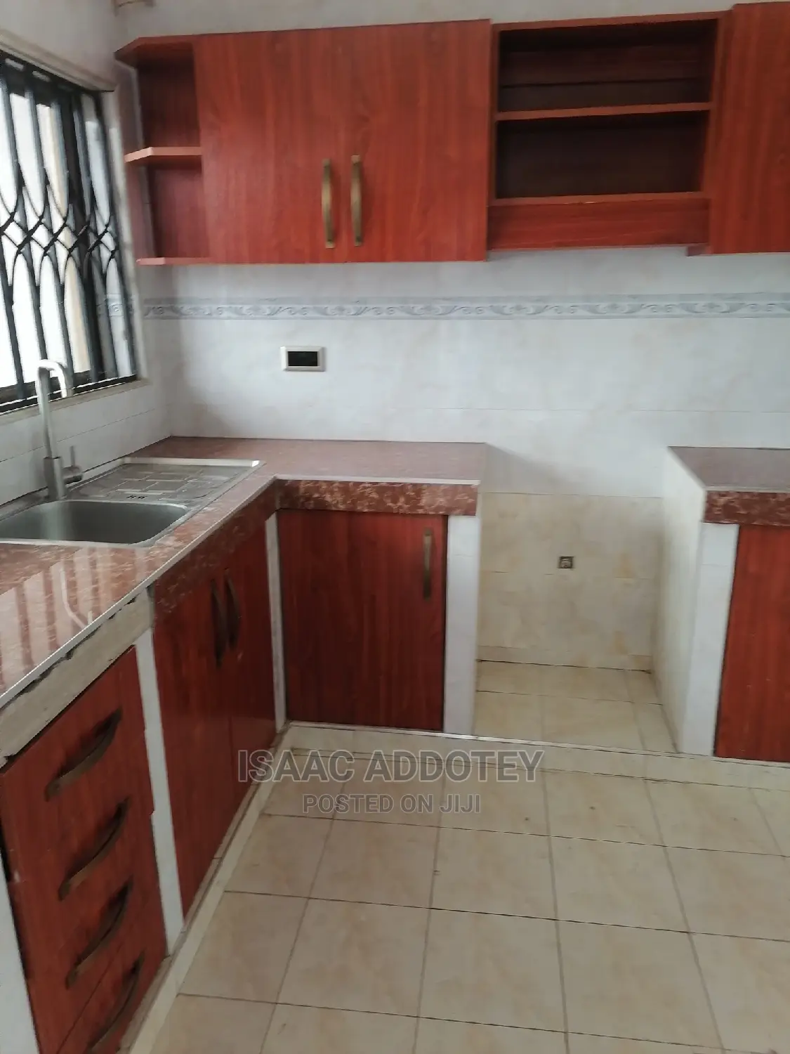 2bdrm Apartment in Tsaado Roundabout, Spintex for rent