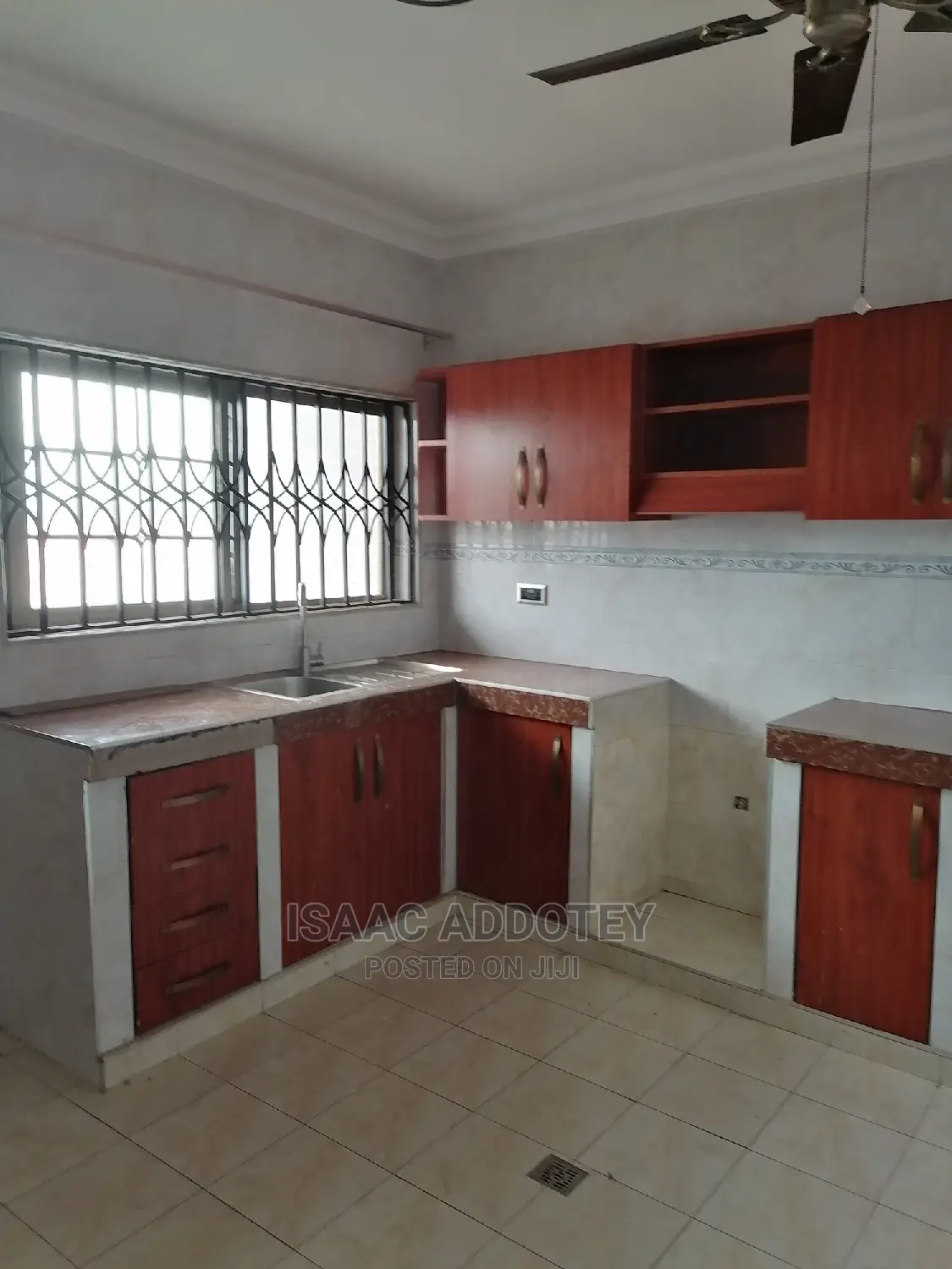 2bdrm Apartment in Tsaado Roundabout, Spintex for rent