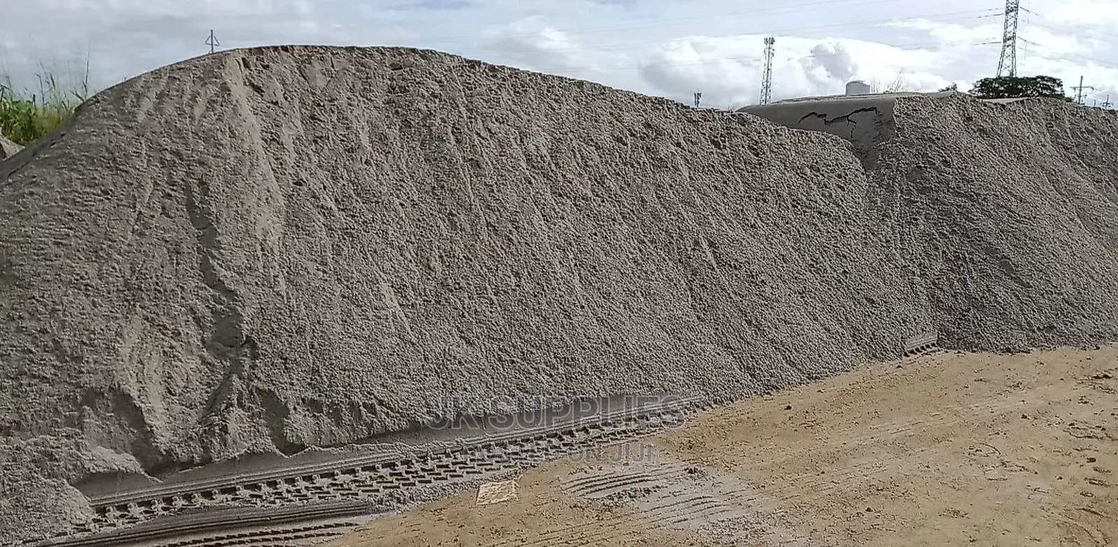 Dealers in Quarry Stones, Quarry Dust, Sand ,Gravel