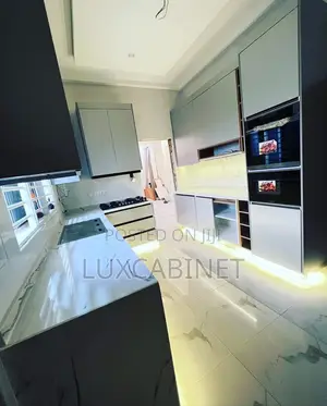 Modern Kitchen Cabinets