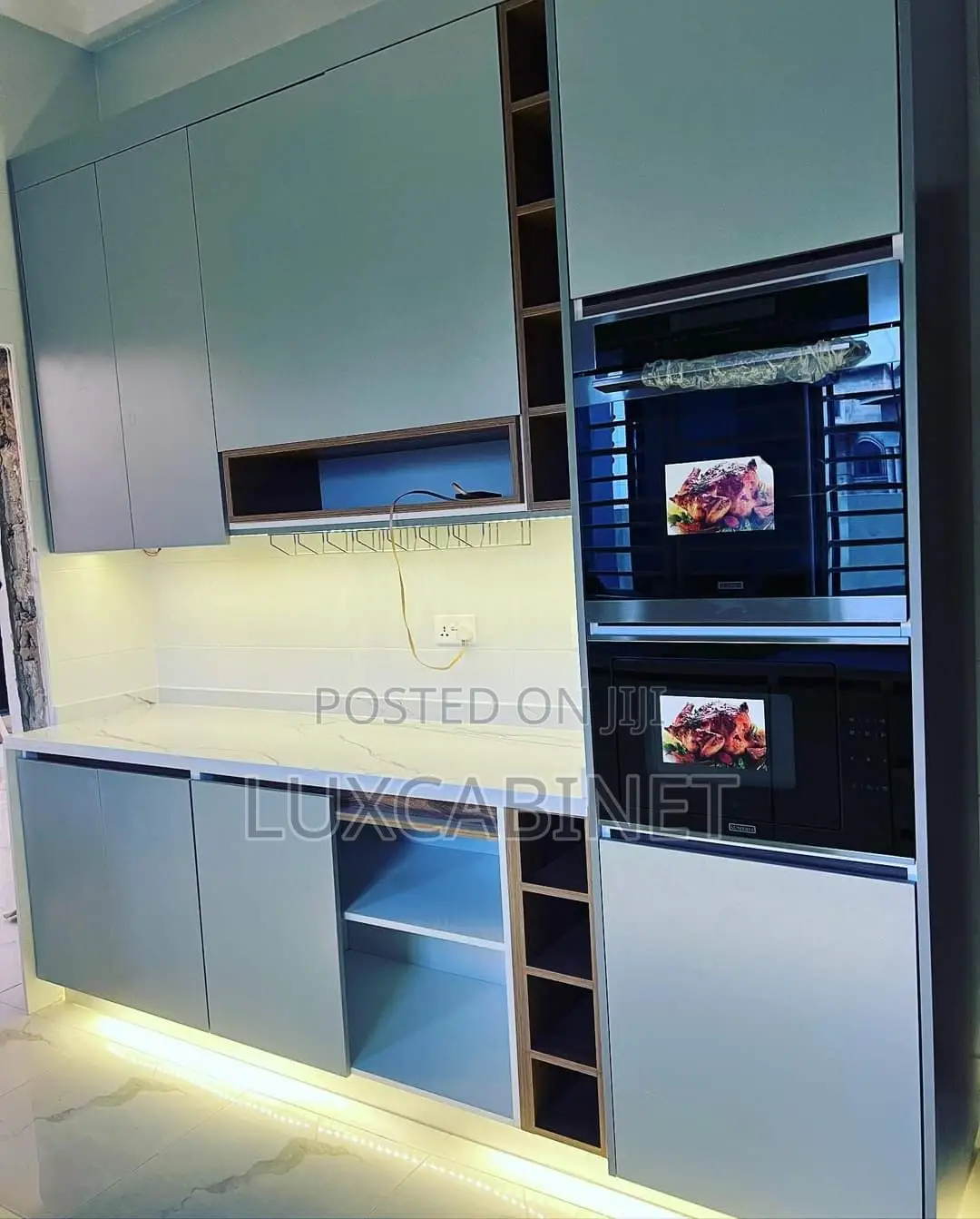 Modern Kitchen Cabinets