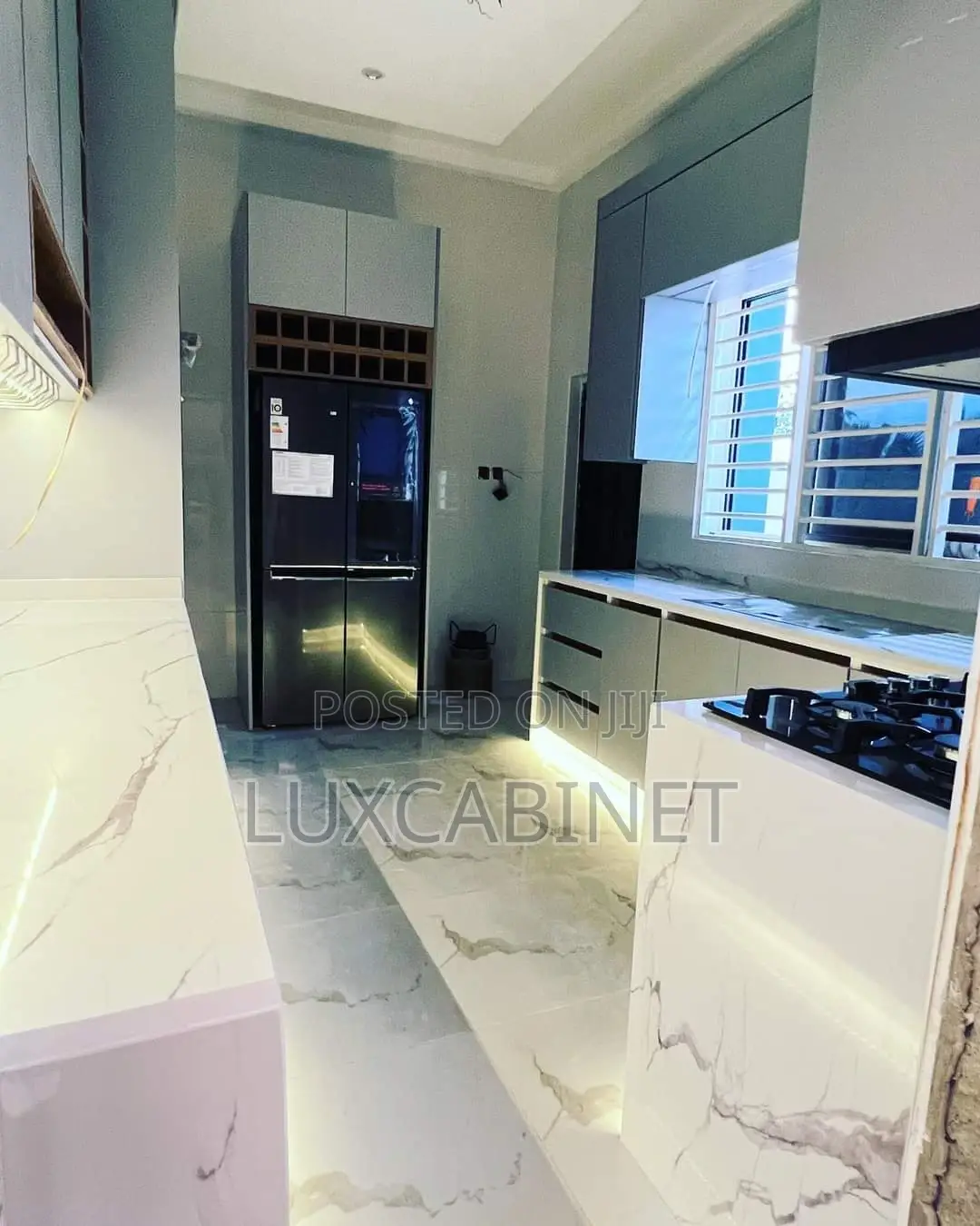 Customize Kitchen Cabinets