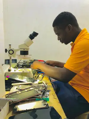 Instant Mobile Phone Repairs