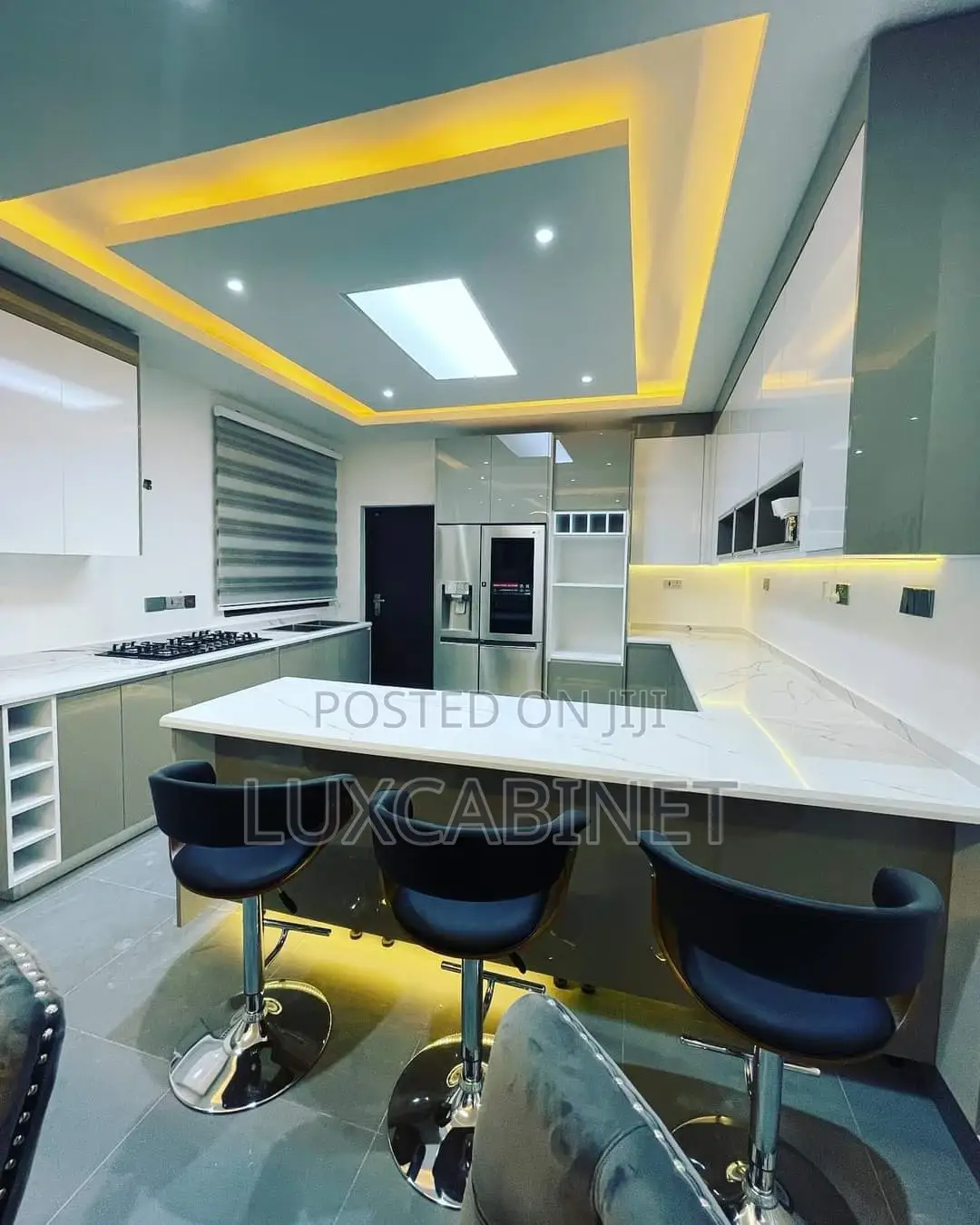 Customize Kitchen Cabinets
