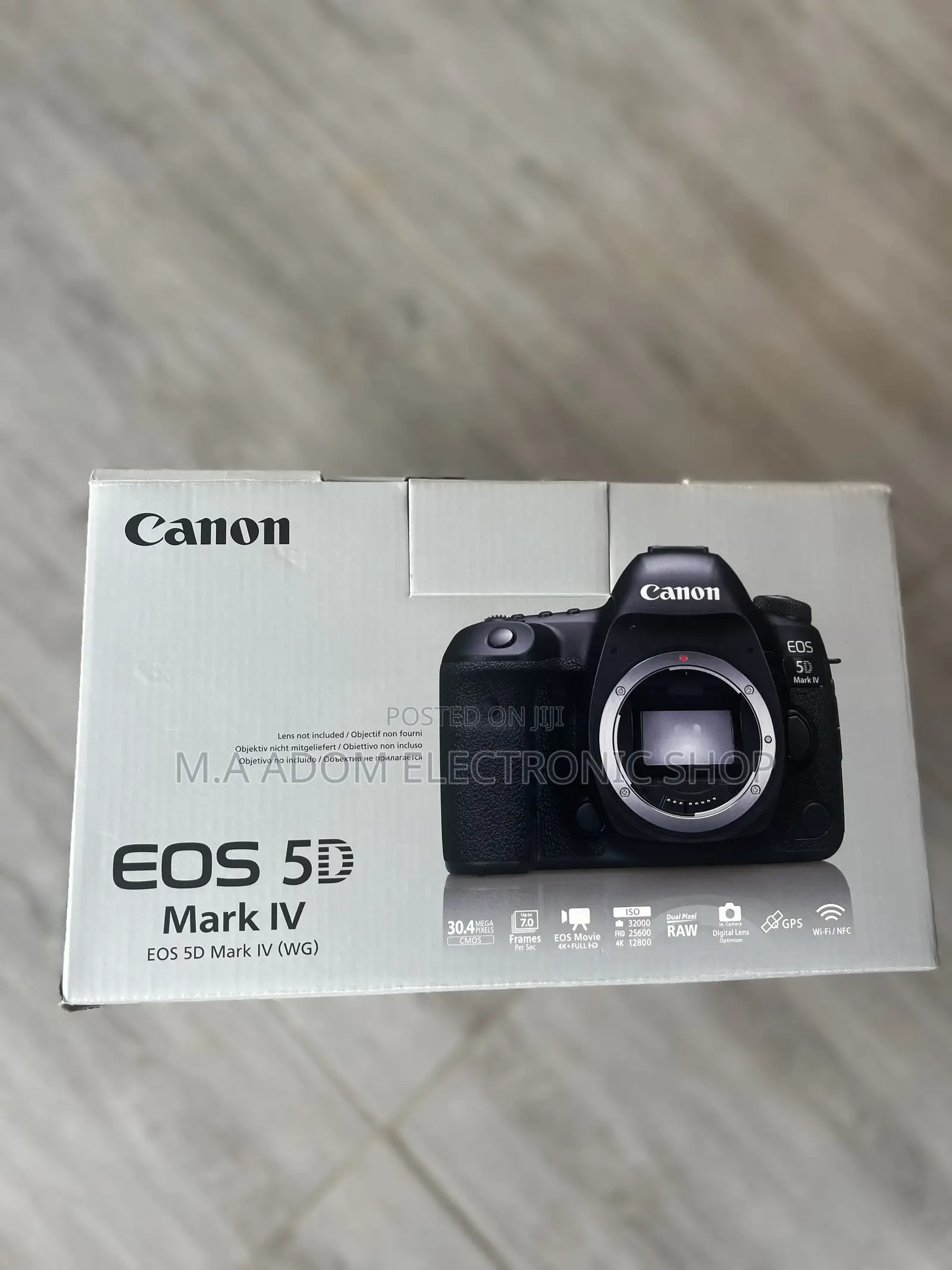 Canon Eos 5D Mark Iv With 24-105mm Lens