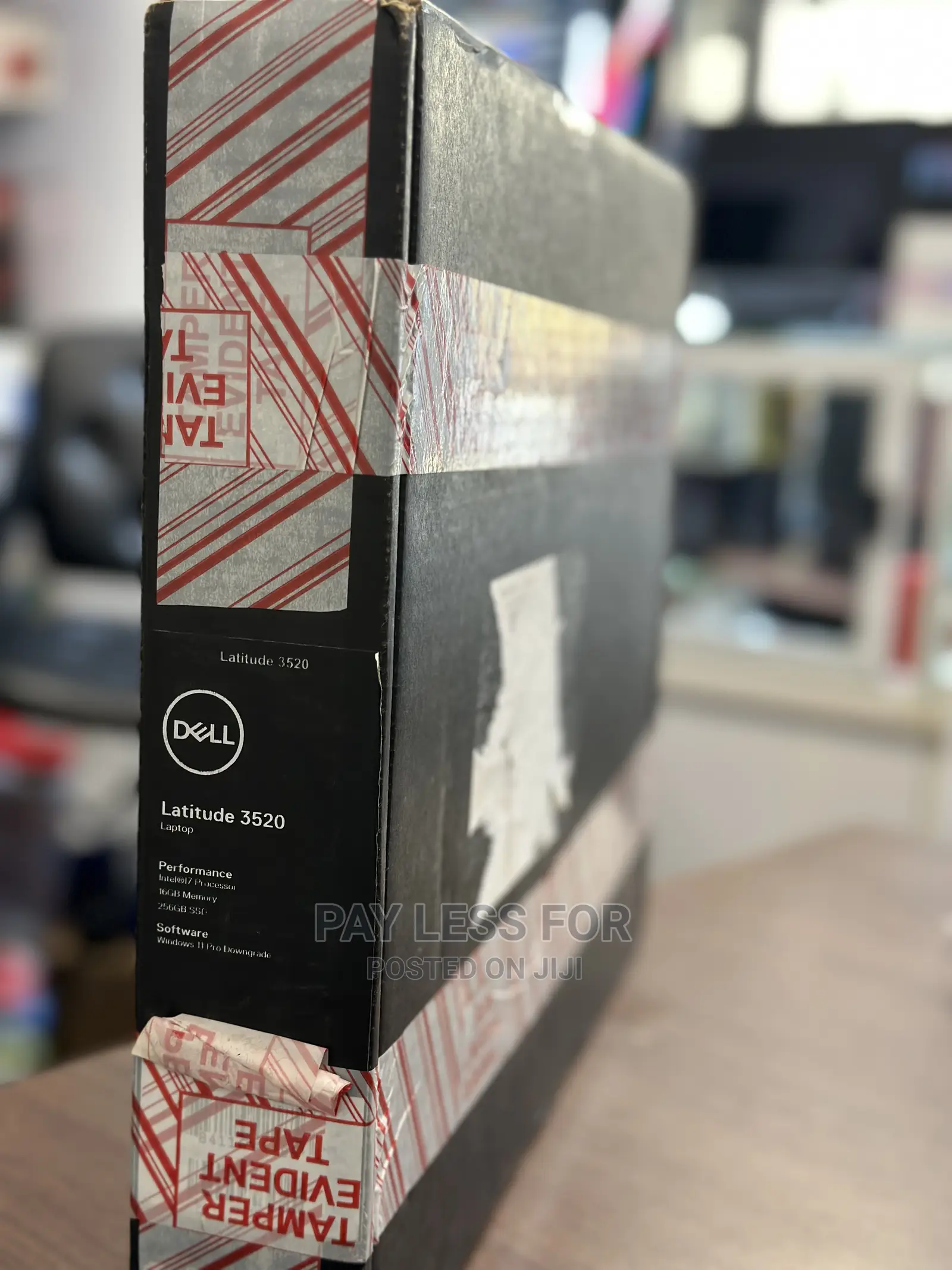 New Laptop Dell Latitude 3520 16GB Intel Core I7 SSD 256GB