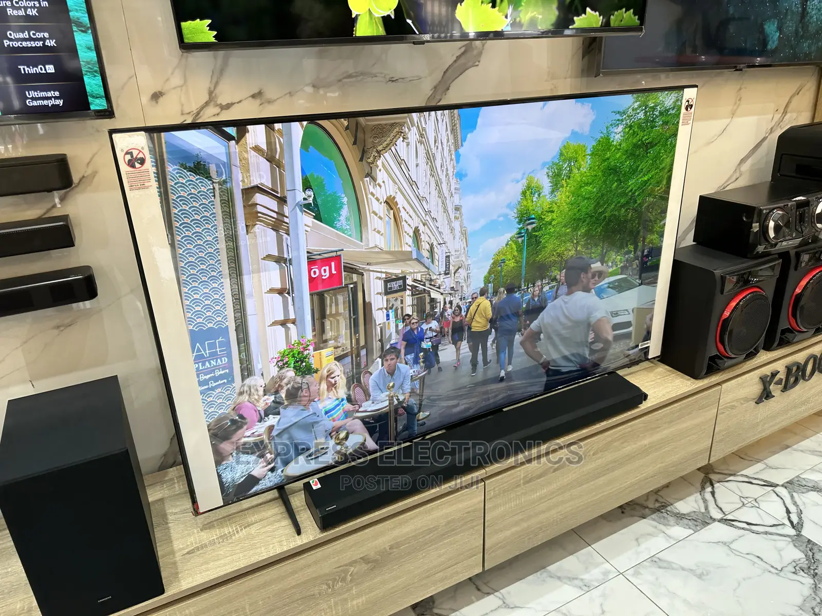 UHD Samsung 85AU7172 Tv
