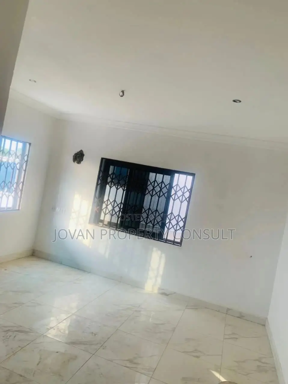3bdrm House in Pokuase Acp for sale