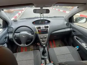 Toyota Vitz Dashboard 2008/2010