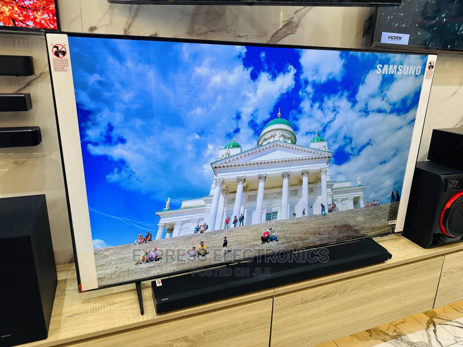 Get Discount on Samsung UHD Smart 85au8000