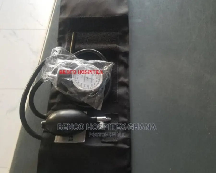 Aneroid Sphyg With Stethoscope