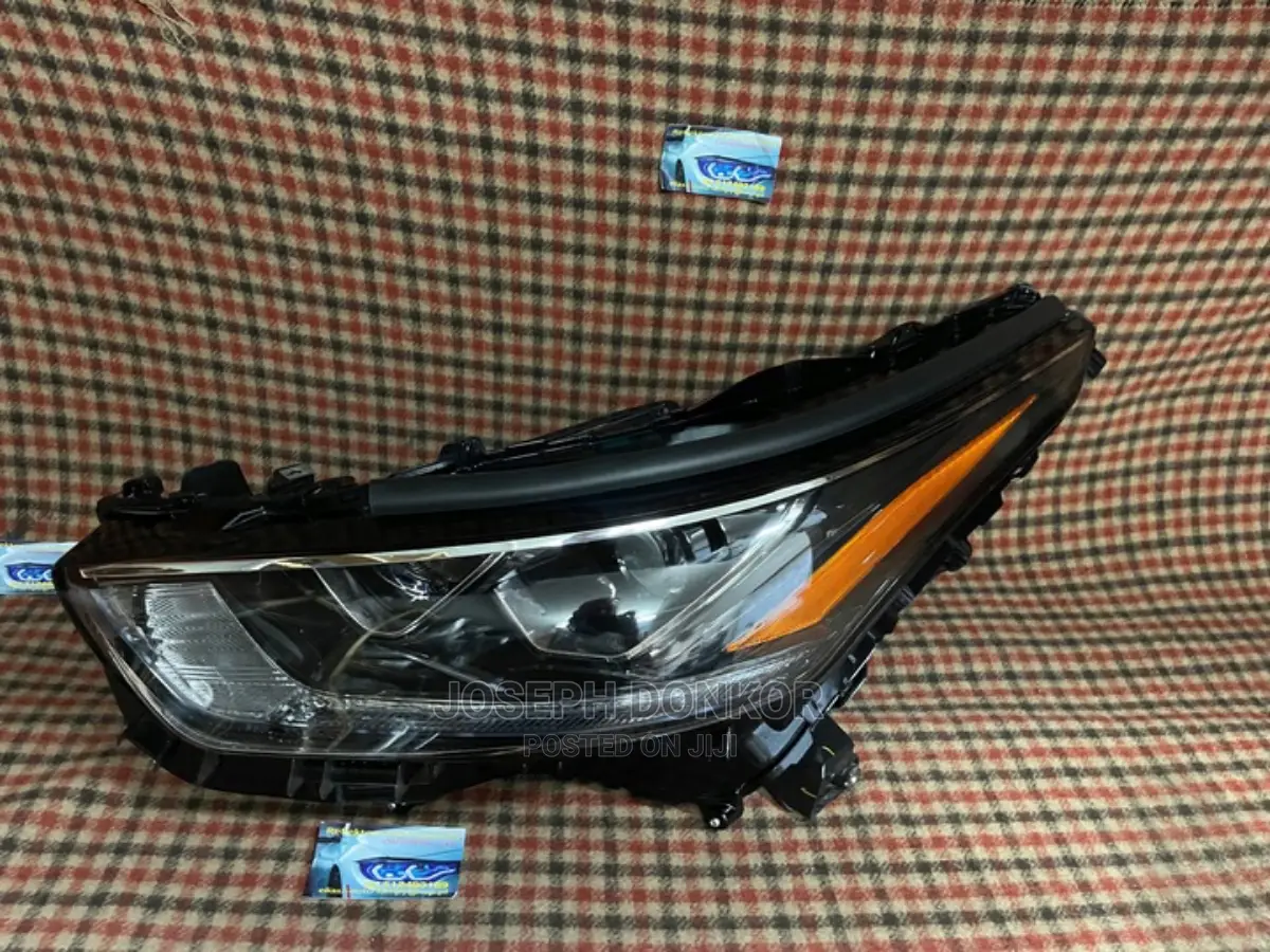 Highlander 2020,2021 Headlight